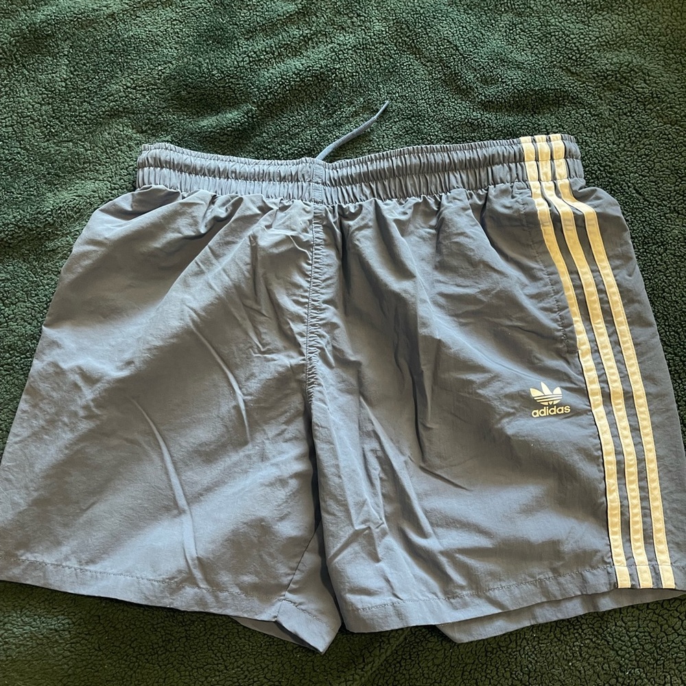 ADIDAS VINTAGE SHORTS